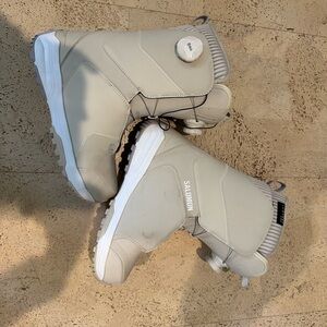 Salomon snowboard boots